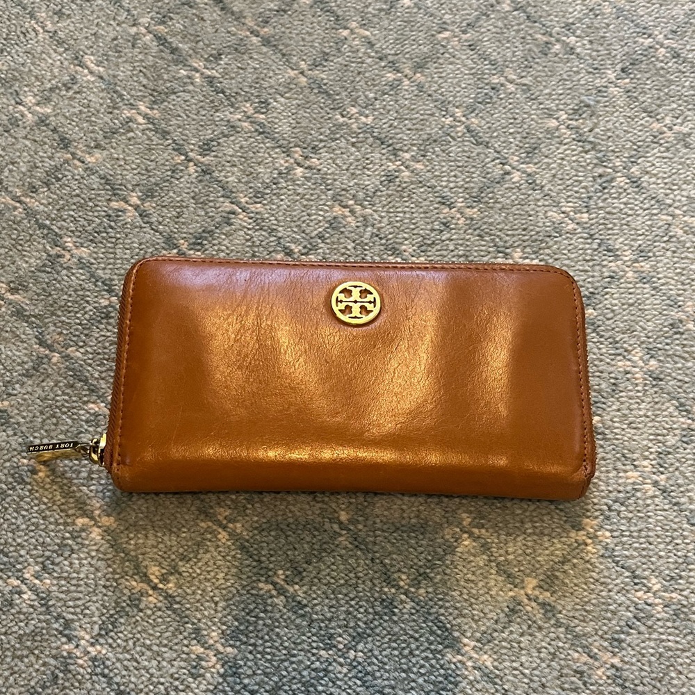 Tory Burch Tan Leather Wallet